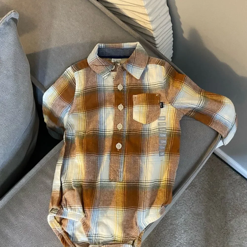 Oshkosh B’gosh Baby overalls and onesie